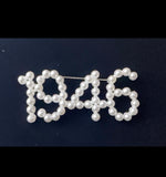 1946 Links Pearl Lapel Pin